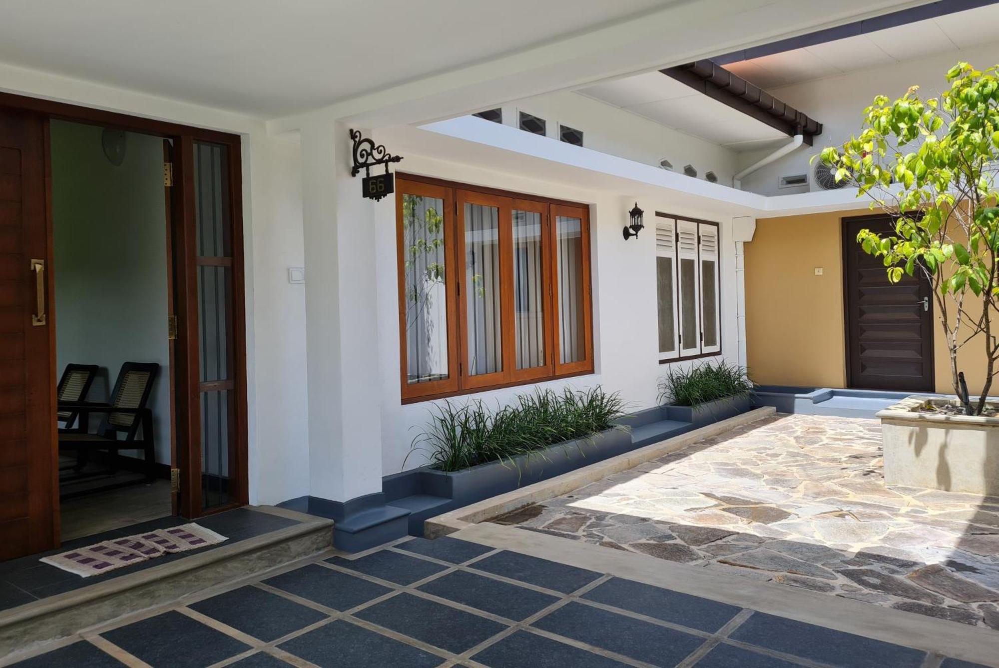 City Oasis 66 Negombo Exterior foto
